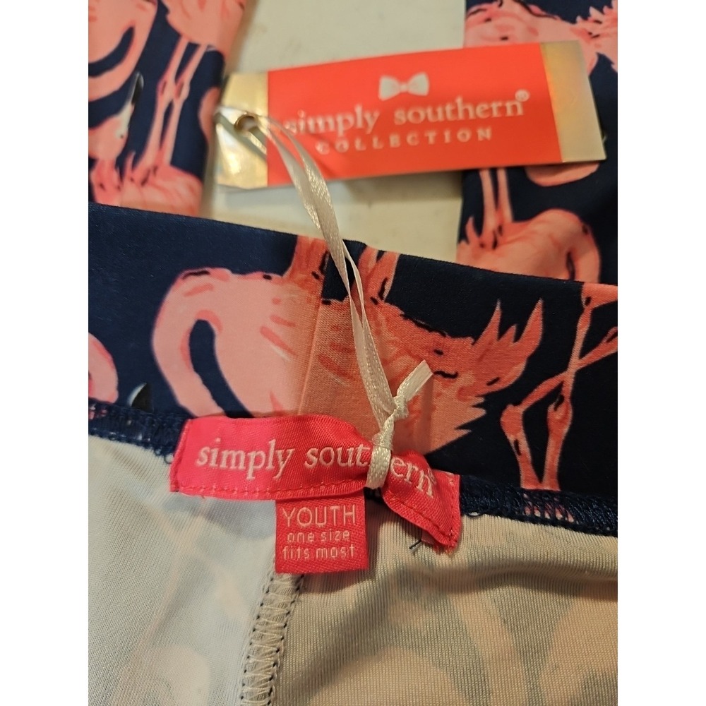 Simply Southern Flamingo Leggings Youth One Size (11"W x 24" Inseam) (1331) - Picture 3 of 8